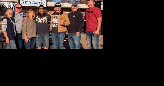 Lindsay farmer uses newly won truck to deliver large donation - Vimarsana News