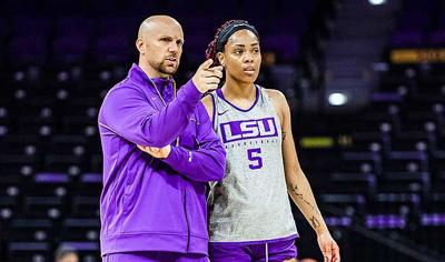 Aaron Kallhoff S Coaching Style Succeeds At Lsu Select