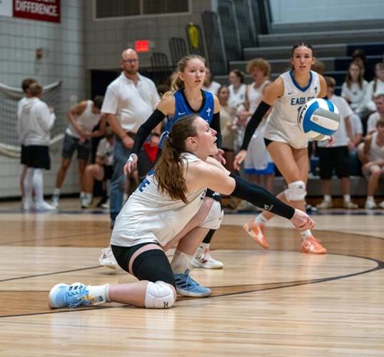VOLLEYBALL - Norfolk Catholic vs Lutheran High Northeast