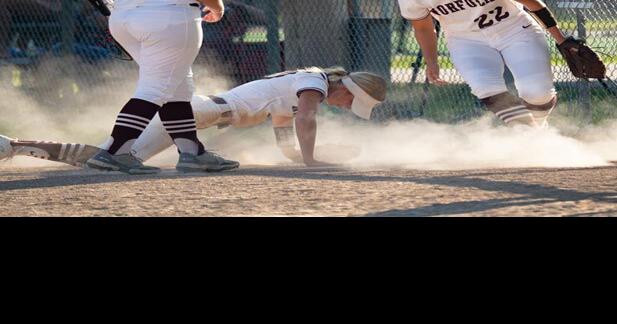 Lincoln Southwest sweeps Panthers