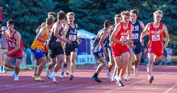 Cedar Catholic's 4x400 squad goes silver in final race together