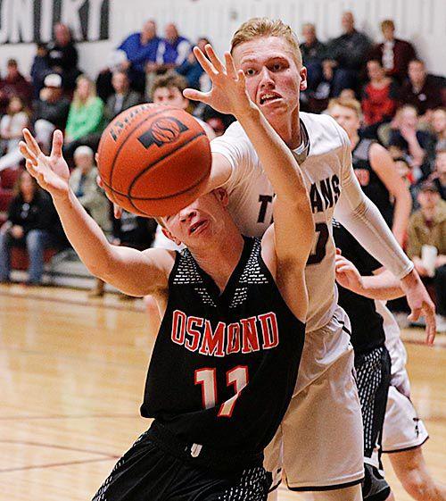 Big First Half Lifts Unbeaten Osmond Over Wakefield Sports