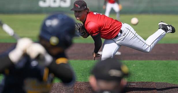 Hawks struggle to start final regular-season series