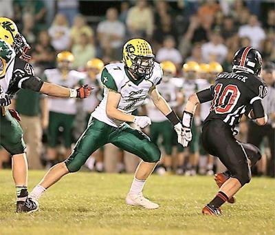Injury Couldn T Keep Kearney Catholic S Hamik From Walking On At