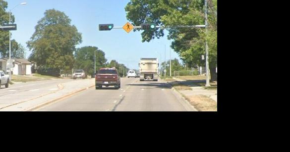 Signal at Highway 81 and Elm Avenue being studied for possible removal - Vimarsana News
