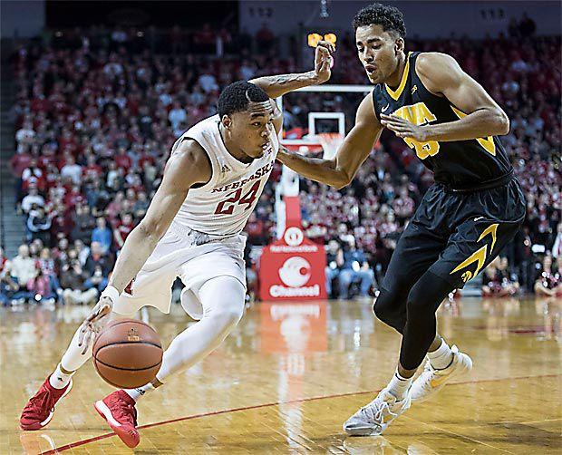 Palmer S Latest Scoring Binge Puts Huskers Alone In Fourth In Big