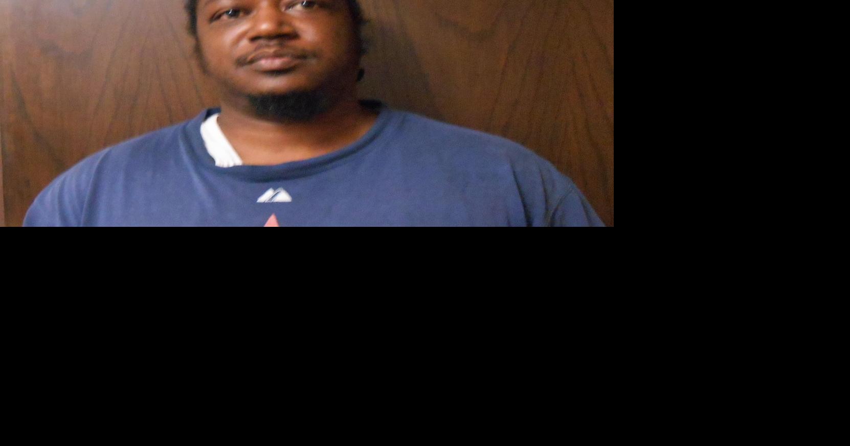 Norfolk man arrested after threatening store employee