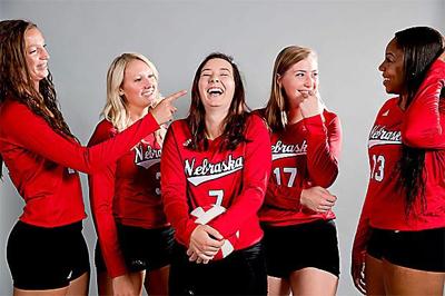Camaraderie Part Of Nebraska Volleyball S Success Husker Volleyball Norfolkdailynews Com