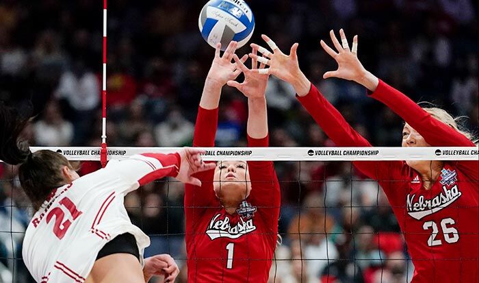 Nebraska falls in five sets to Wisconsin in NCAA volleyball