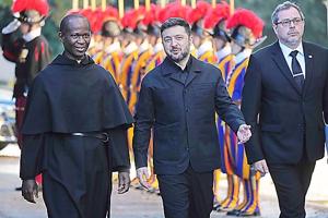 Zelenskyy reaffirms refusal to cede land to Russia as he rallies European support