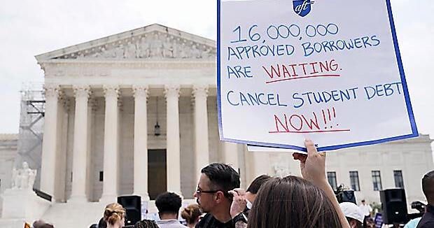 The Supreme Court rejects Biden's plan to wipe away $400 billion in student loan debt - Vimarsana News