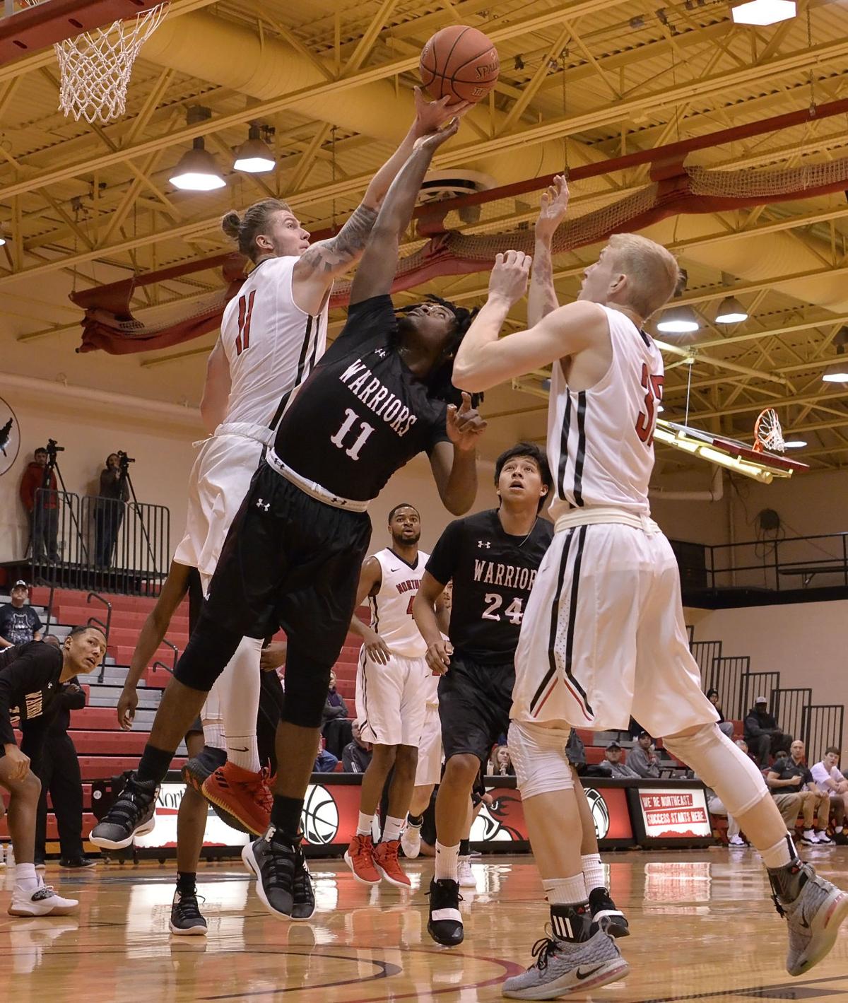 Late Northeast Community College Comeback Falls Short Sports Norfolkdailynews Com