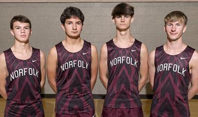Norfolk High boys cross country team wants to ‘win the day’ | Select ...