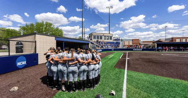 Six-run third inning too much to overcome as WSC softball falls in NSIC Tournament semifinals Mike Grosz: Wayne State College May 9, 2026 4 mins ago