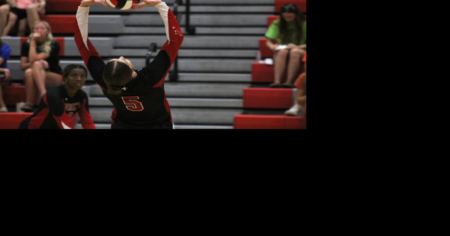 Wattier, Dark Team ace test in four-set sweep in All-Star match