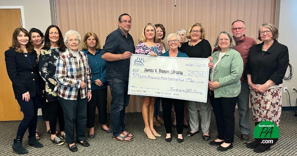 Friends of JVB Library celebrate library donations, volunteer awards - Vimarsana News