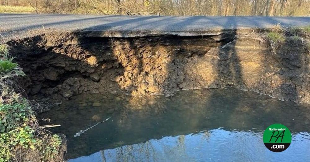 Sink hole in Snyder County closes street in McClure - Vimarsana News