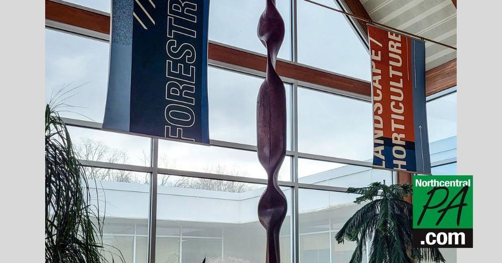 Sculptor donates 18-foot carving to Penn College's Earth Science Center - Vimarsana News