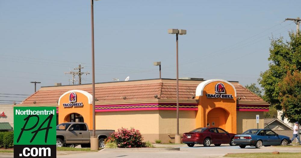 Mexican Pizza from Taco Bell nears return