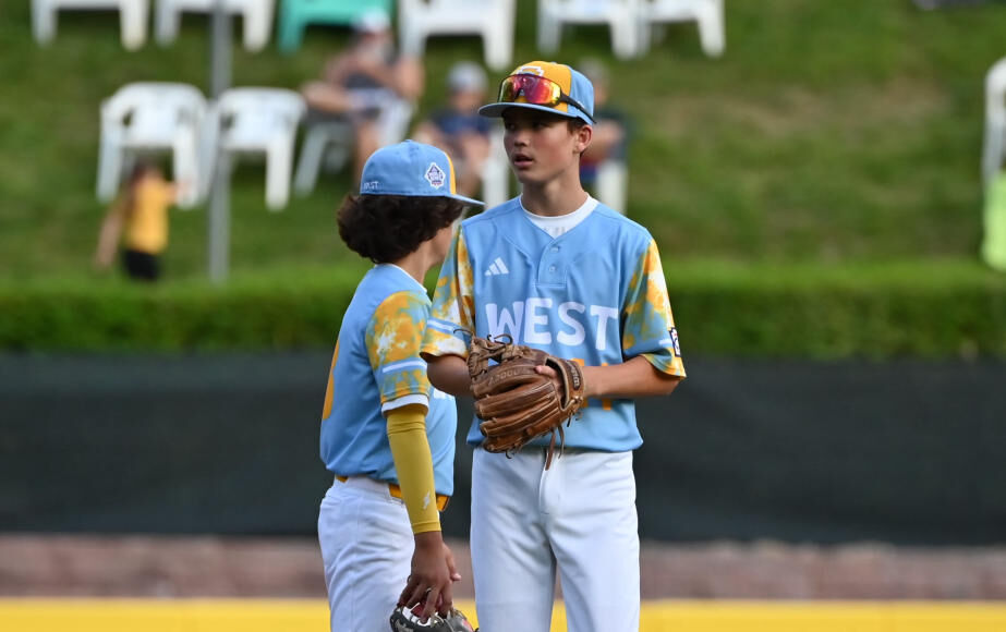 New Albany loses 4-3 in rain-shortened game at Little League World