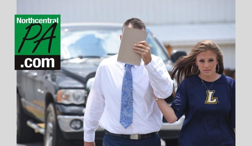 2022-07-12 Yoder walking into court.jpg