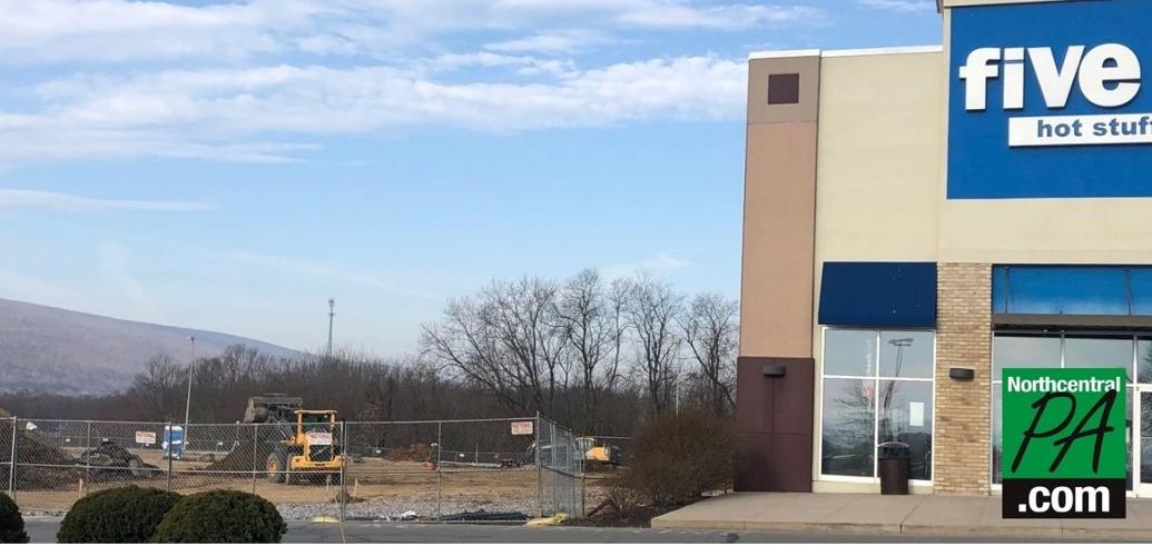 Dick's Sporting Goods moving to Crossing Local Business News