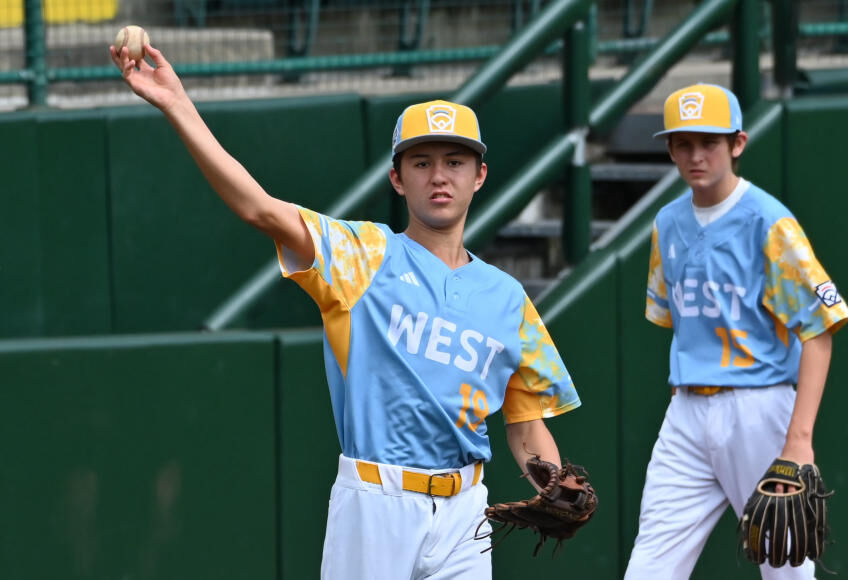 elsegundolittleleague seals the deal in the West and will make the journey  to Williamsport for the #LLWS!