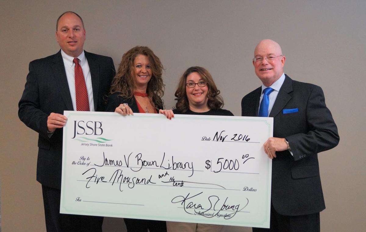 Jersey Shore State Bank Donates 5 000 To Library Life