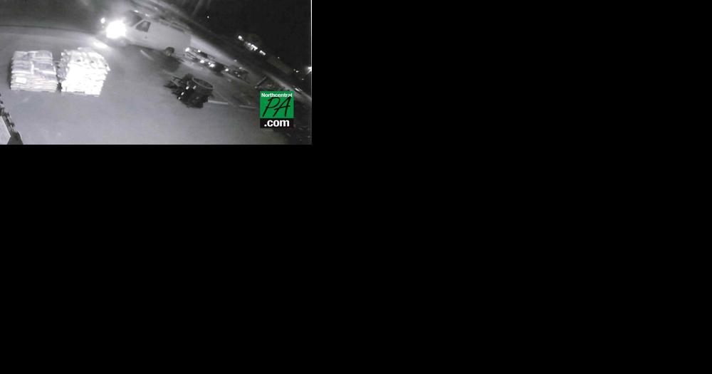 Pair steals trailer from Tractor Supply store - Vimarsana News