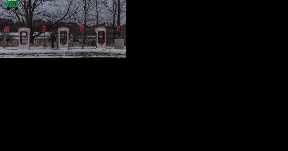Tesla owners face charging challenges amidst cold weather - Vimarsana News