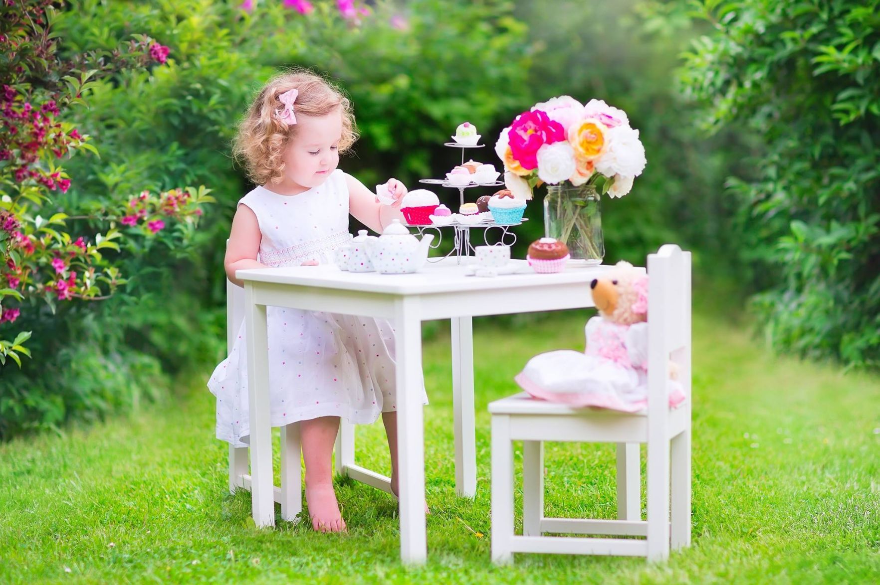 children's tea party table and chairs