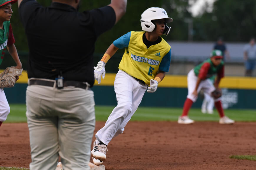 Little League World Series: Miguel Padilla fuels Mexico on mound, plate in  win over Puerto Rico