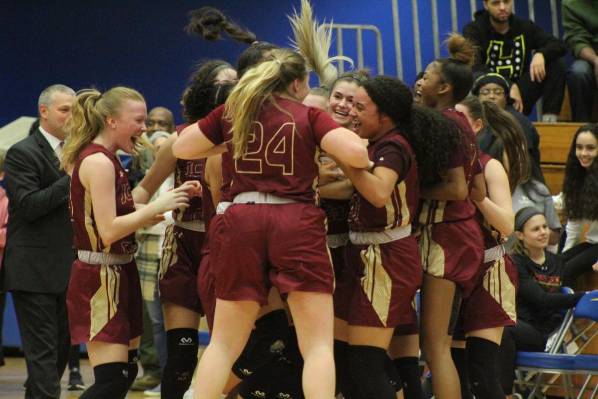 Johns Creek Girls Hold Off Bears To Capture School S First Region Title Sports Northfulton Com