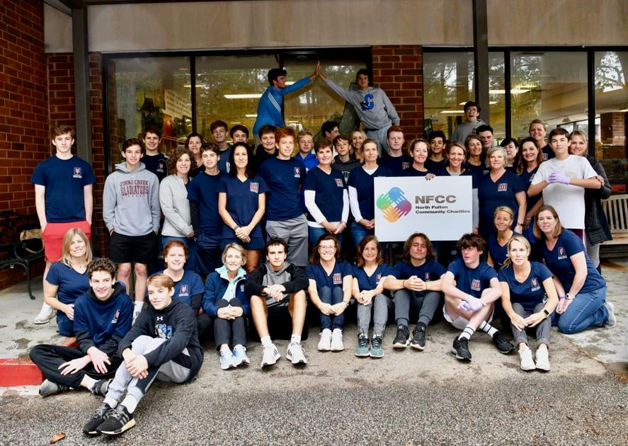 Young Men’s Service League Honors Seniors and Presidential Award