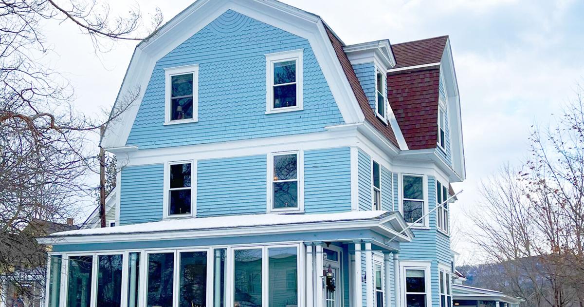 The Gracious Art of Innkeeping: Vermont's Charming Inns