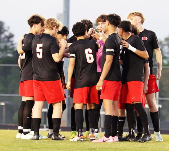 EDITED team gathers - IMG_0786.jpg