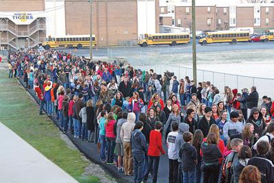 Ringgold Middle Schoolers Begin New Year With New Wing After Tornado Damaged School In 11 The Rome News Tribune Northwestgeorgianews Com