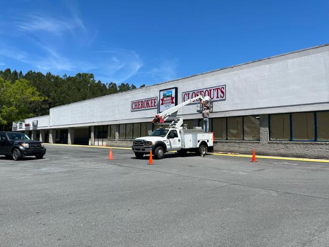 Cherokee Closeouts eyes August opening Business