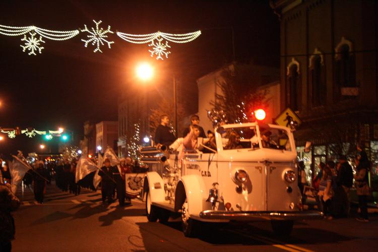 Cedartown Christmas Parade 2014 Multimedia