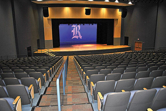 Ringgold High School Opens Dedicates New Arts Wing Catwalkchatt Northwestgeorgianews Com