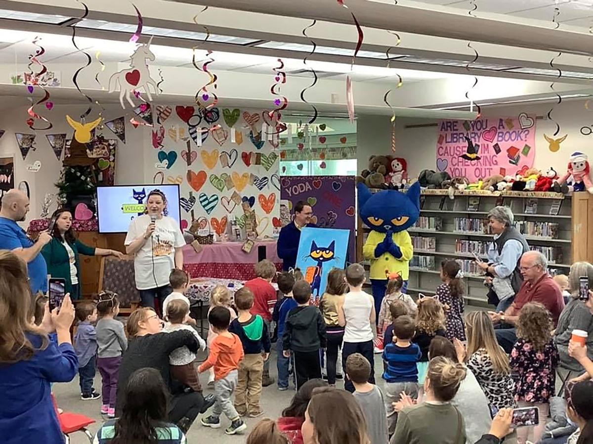Original Pete The Cat Painting Celebration At Catoosa Library