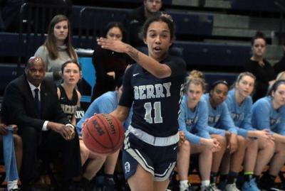 College Basketball Morning Breaks Steals Record For Berry