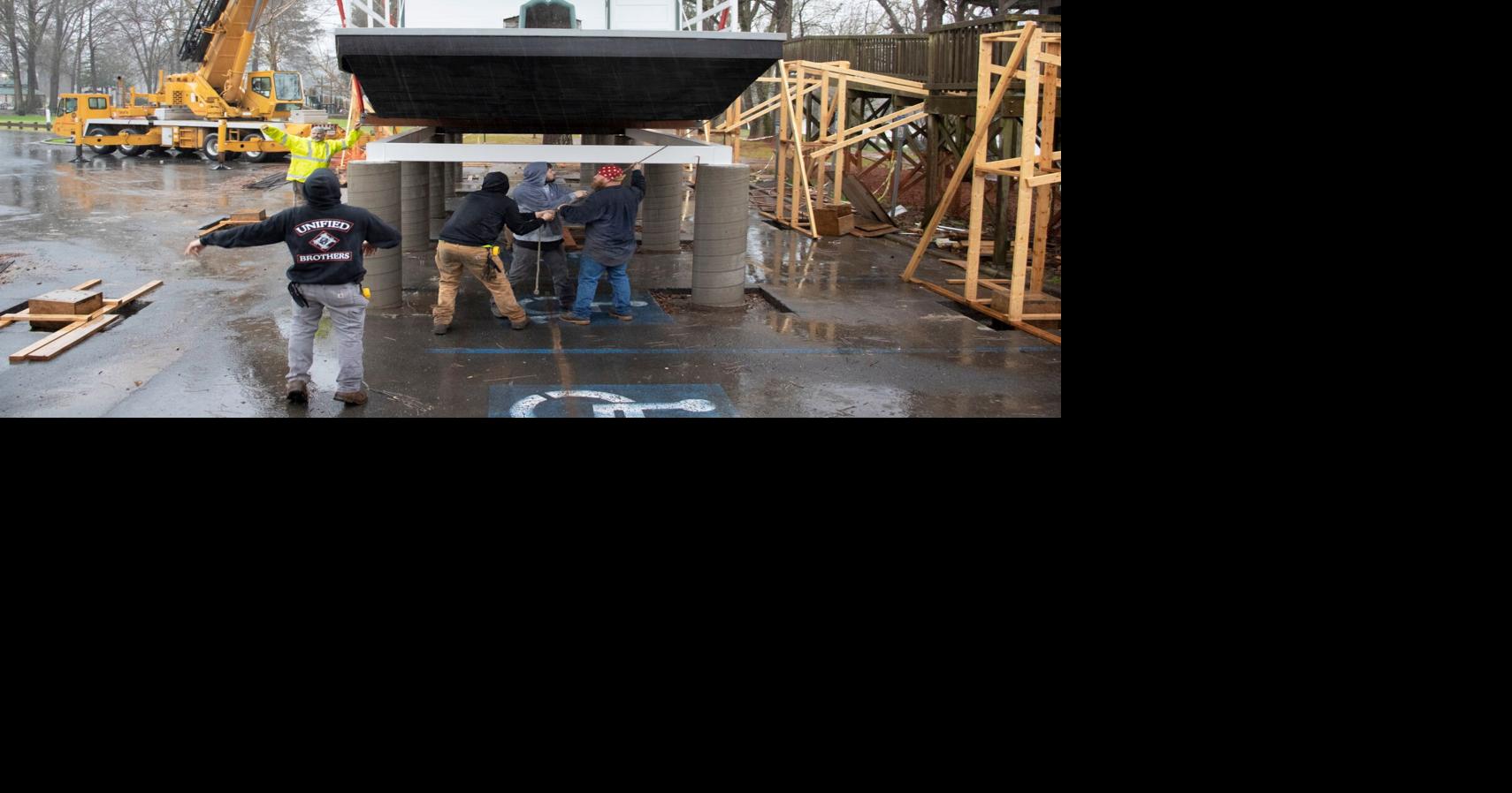 Moving the Myra H: Crews relocate the river boat to Ridge Ferry Park ...