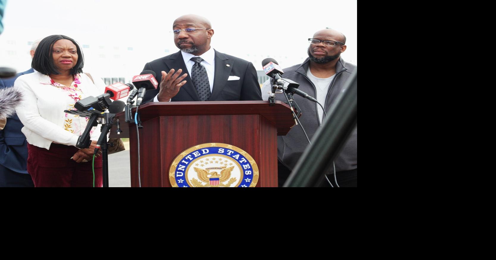 Senator Warnock Comes To Social Circle to Stand Against ICE Detainment ...
