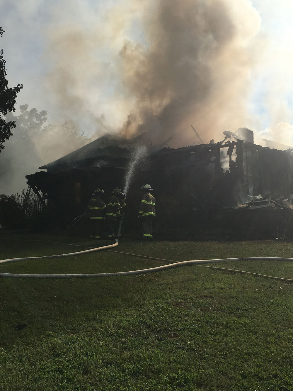 House burns in fire on Freeman Ferry Road Police/Fire news