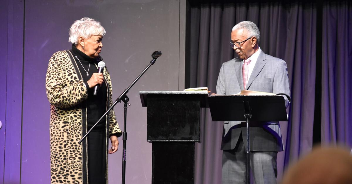 Toussaint Hayes speaks about uncle Roland at HAC | Gordon Life ...