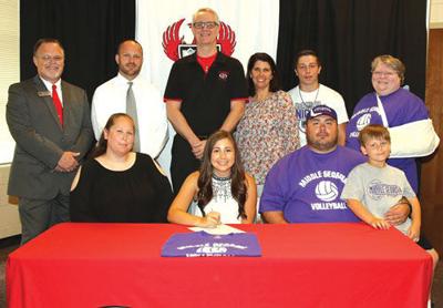 College Signing Sonoraville S Richards Signs To Play At Middle Georgia High School Northwestgeorgianews Com