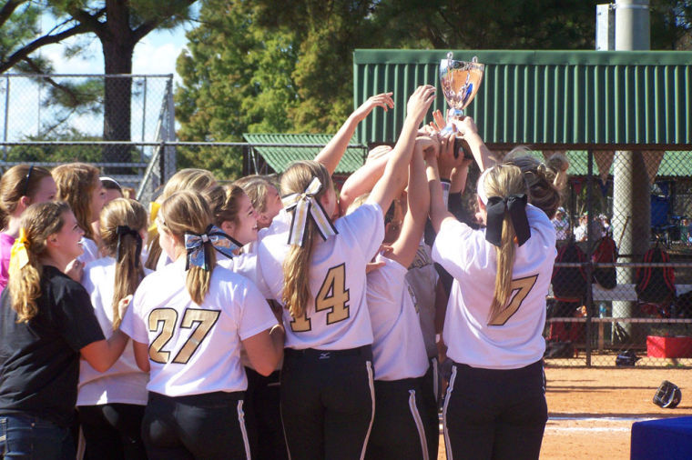 Calhoun softball