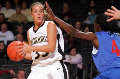 College Basketball Former Rockmart Star To Be Honored As Sec