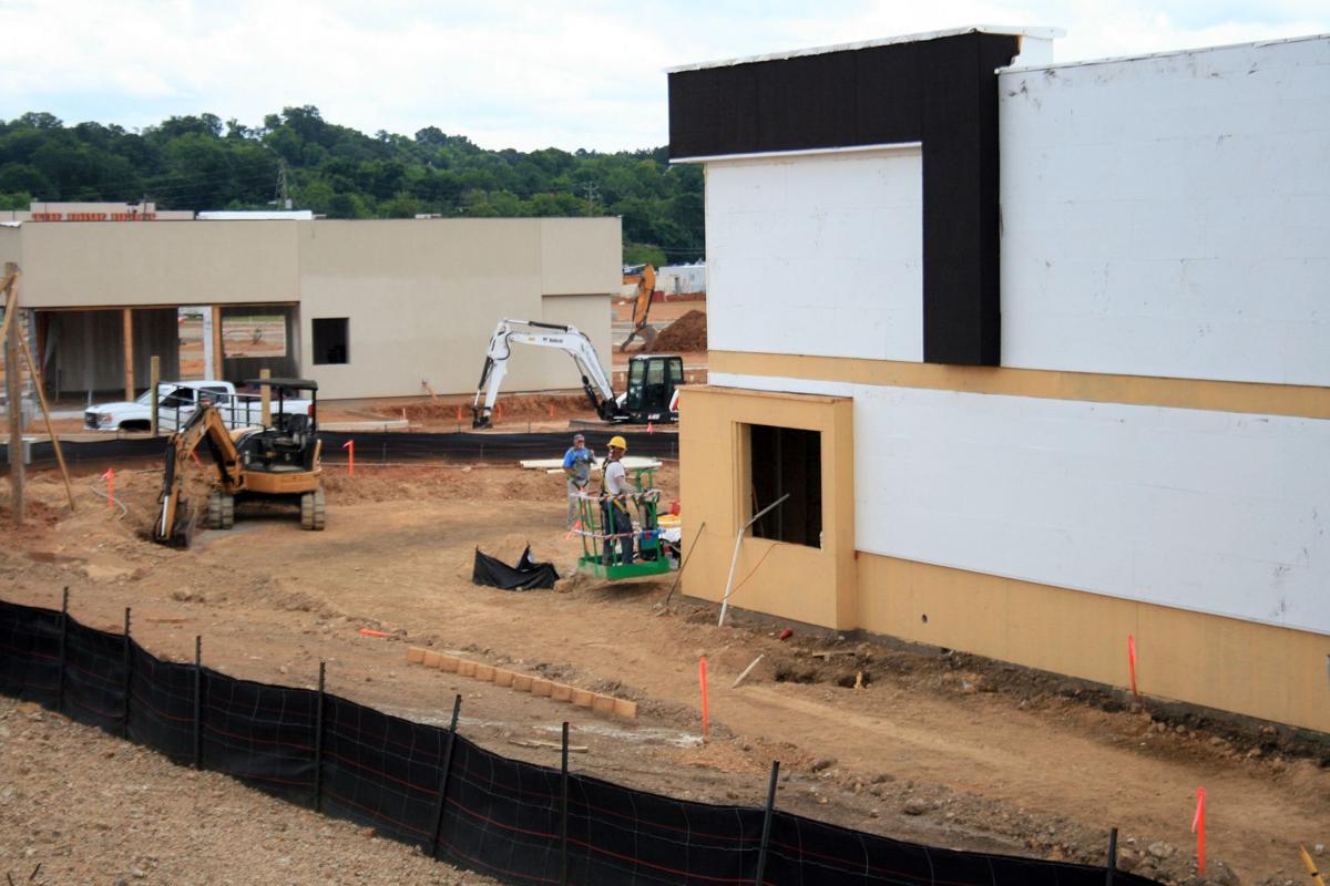 Restaurants On The Rise In East Bend Shopping Center On Turner Mccall Business Northwestgeorgianews Com